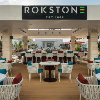 Rokstone Pool Grill food