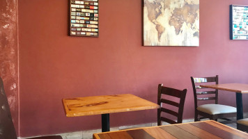 Cafe Bellvana inside